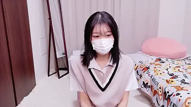 Offline Ms-KARINA on StripChat