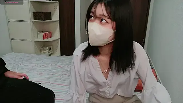 Offline Ms-KARINA on StripChat