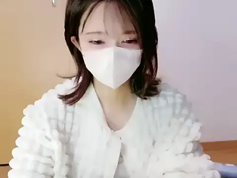 Offline Nachu_72 on StripChat