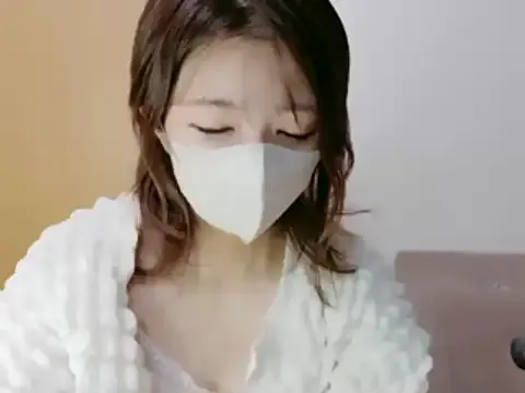 Offline Nachu_72 on StripChat