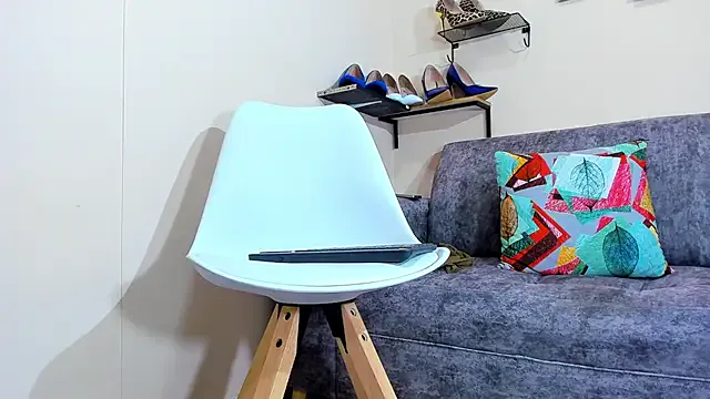 Private nailon_karol11 on StripChat