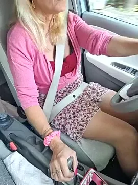 Offline Nathotsexy1 on StripChat