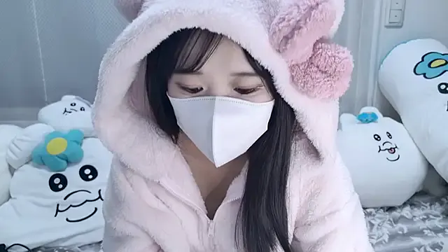 Offline Nemu_chan_ on StripChat