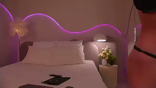 Freechat Nicole_Space on StripChat