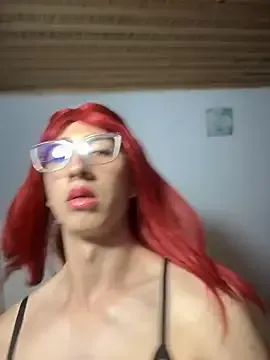 Offline NICOLLE__12 on StripChat