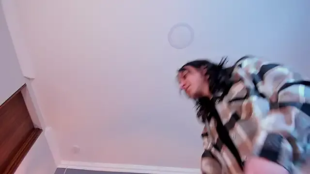 Freechat Nina_Ford on StripChat