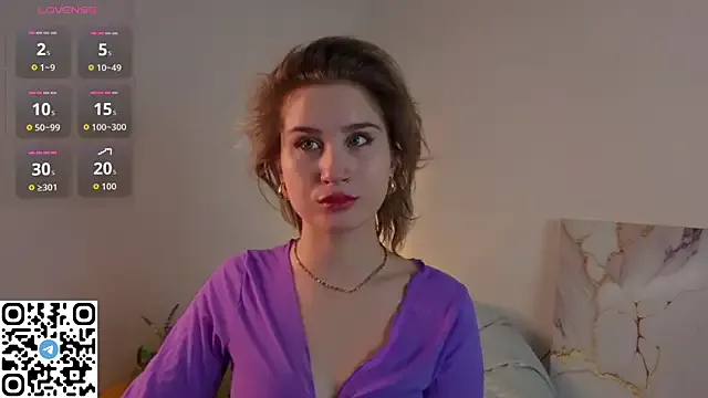 Freechat odelynbrower on StripChat