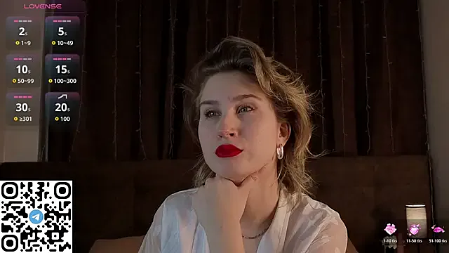 Freechat odelynbrower on StripChat