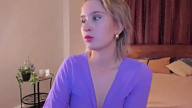 Freechat odelynbrower on StripChat