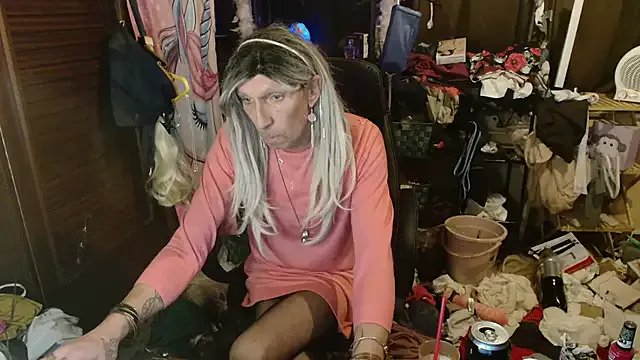 Freechat Ombeline1 on StripChat