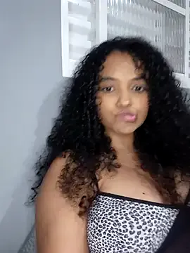 Offline pandinhagamer on StripChat