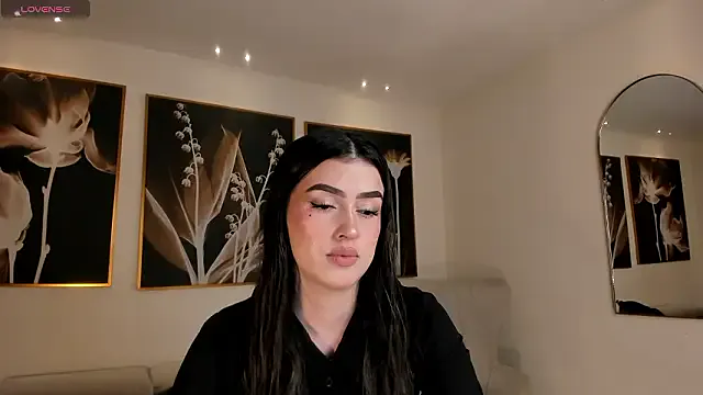 Offline PaulinaSantos_ on StripChat