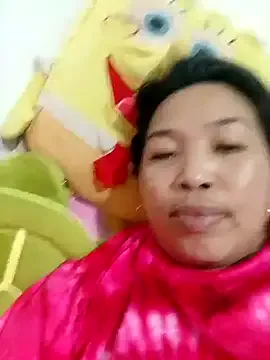 Offline Pinaydreamer18 on StripChat