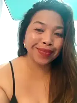 Offline Pinaydreamer18 on StripChat