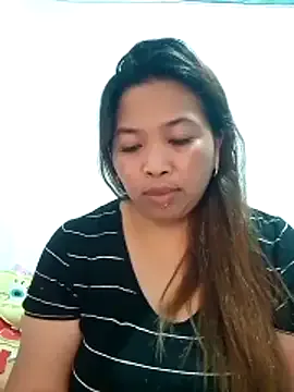 Offline Pinaydreamer18 on StripChat