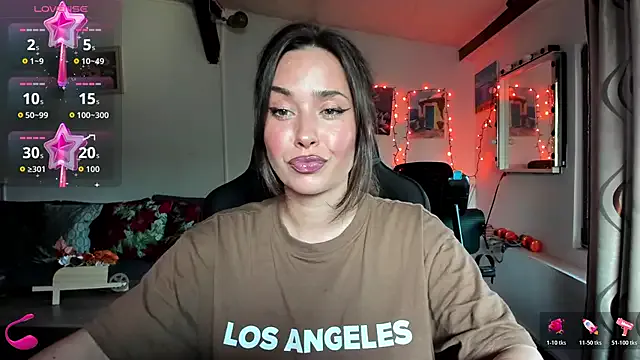 Freechat PlayfulGoddess on StripChat