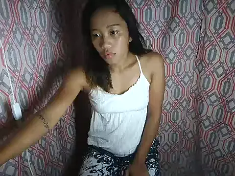 Offline Pretty_christine01 on StripChat