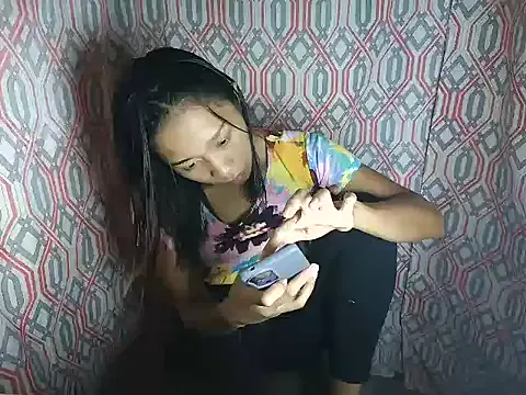 Offline Pretty_christine01 on StripChat