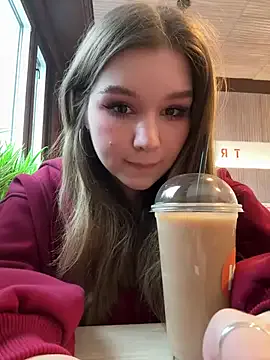 Offline PumaShyXD on StripChat