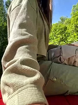 Offline Puzdosia on StripChat