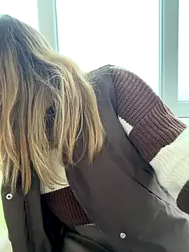 Offline Puzdosia on StripChat