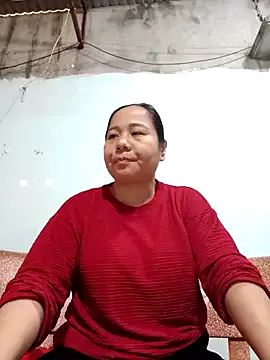 Queen-18200 on StripChat