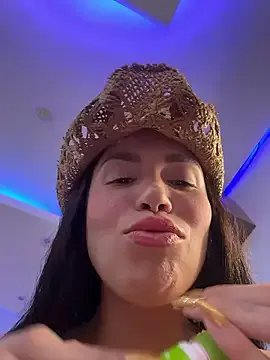 Freechat Rafaellaz on StripChat