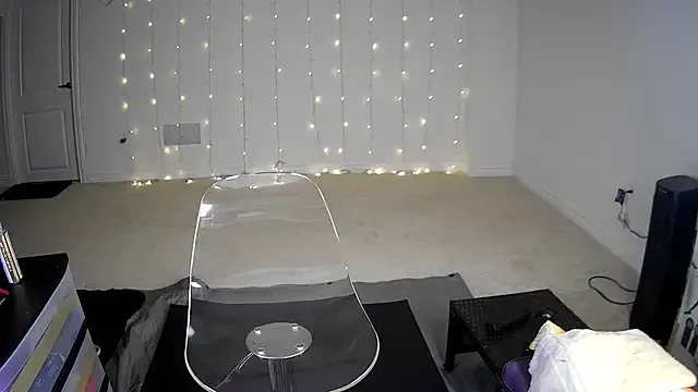 Offline Ravishing_Roma on StripChat