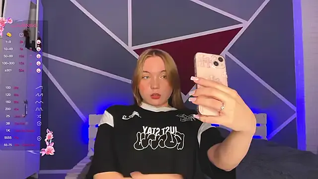 RebeccaEglitis on StripChat