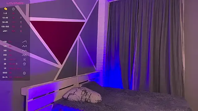 RebeccaEglitis on StripChat