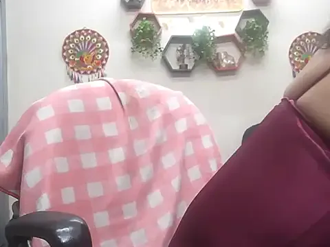 Offline Royal_BhabhiSc on StripChat