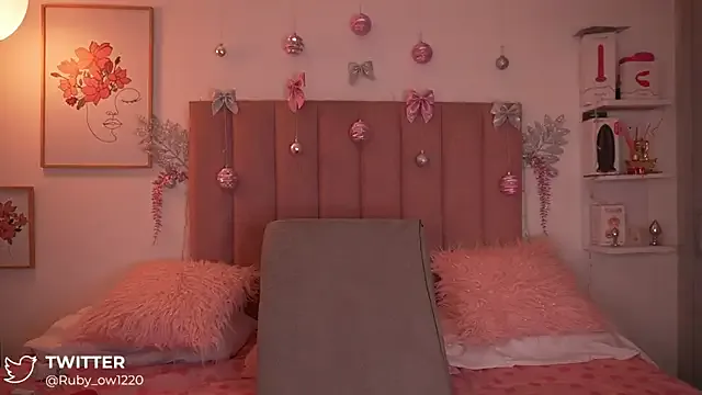 Offline RubiOberli on StripChat