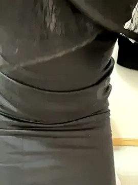 Offline Rui_87 on StripChat