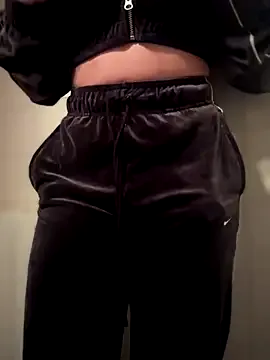 Offline sahorix1 on StripChat