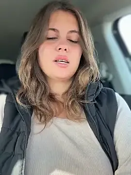 Samantha_official on StripChat