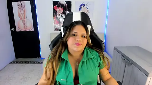 Offline samy_19_ on StripChat