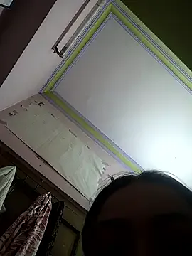 Offline sanu_07 on StripChat