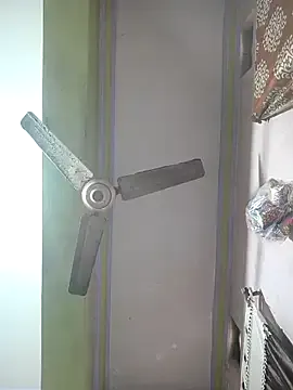 Offline sanu_07 on StripChat