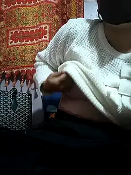 Offline sanu_07 on StripChat