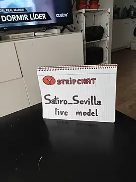 Offline Satiro_Sevilla on StripChat