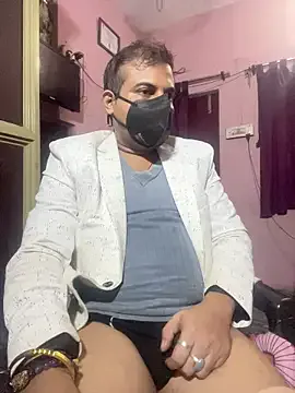 Offline Saxymood1111 on StripChat