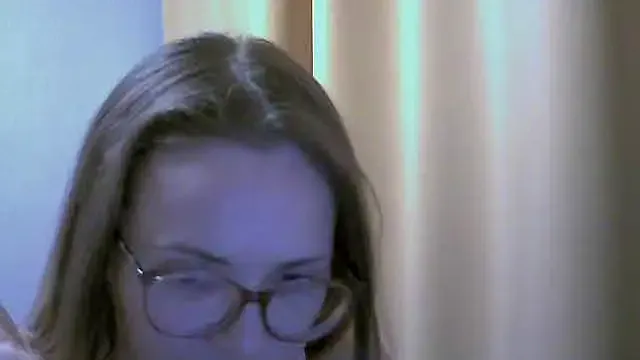 Offline SEA_Dream on StripChat