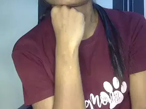 Offline seema_raani on StripChat