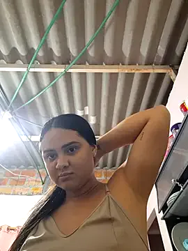 Offline sexy-latin10 on StripChat