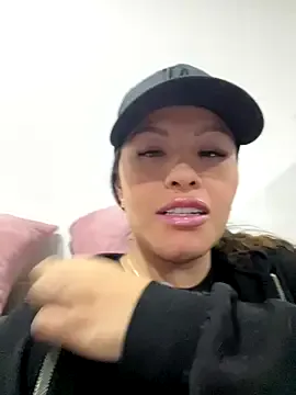 Offline sexyyykloee on StripChat