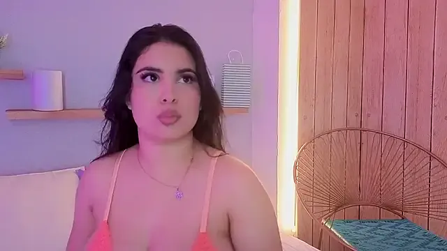 shainadavis model from sc