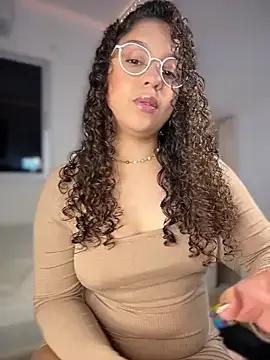 Offline Shara_dreams on StripChat