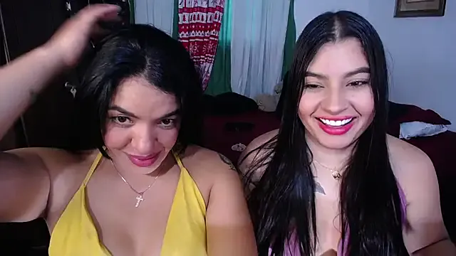 Offline Sharlottee on StripChat