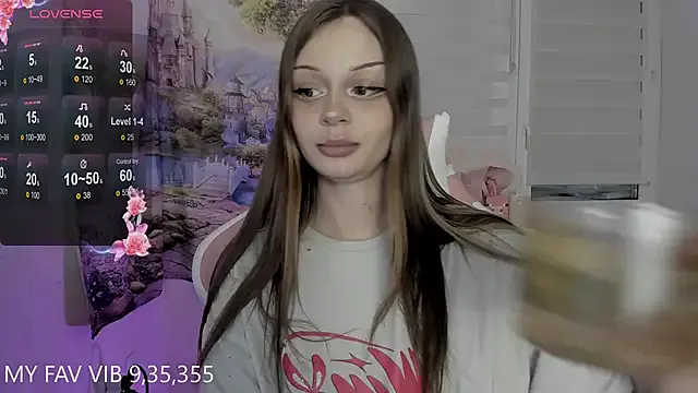 Offline shy_melony on StripChat