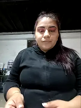 Offline silvia_lane on StripChat